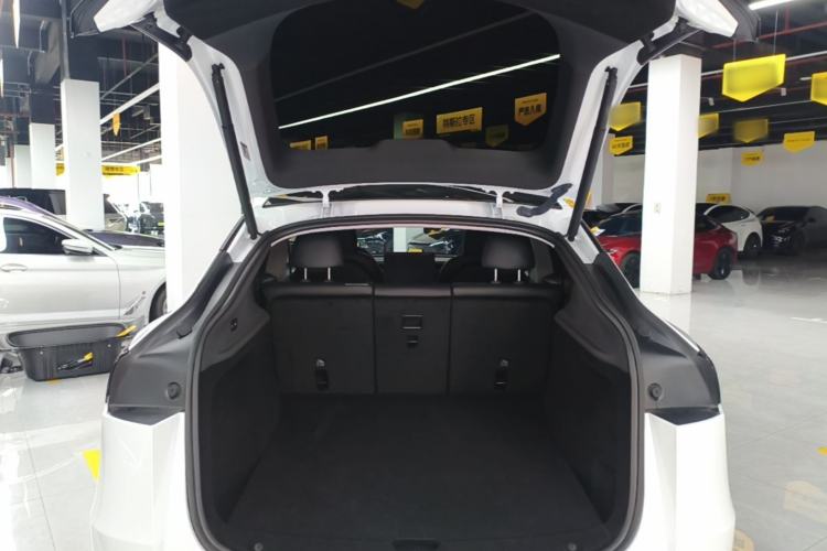Used Tesla Model Y 2025 Rear-Wheel Drive First Edition Trunk