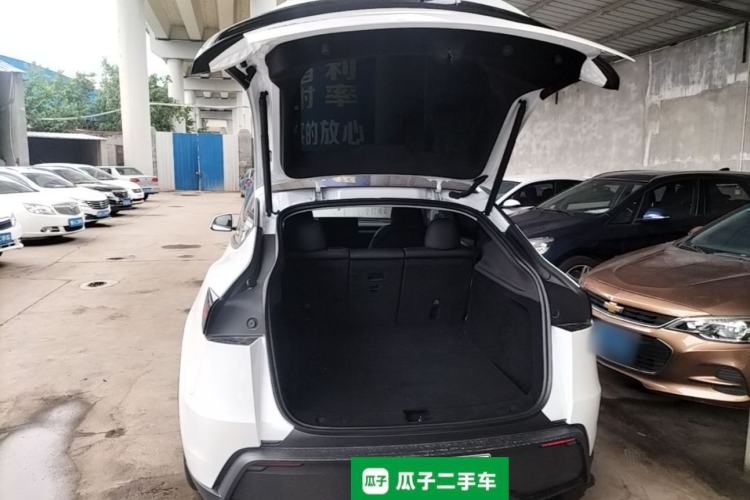 Used Tesla Model Y 2025 Rear-Wheel Drive First Edition Trunk