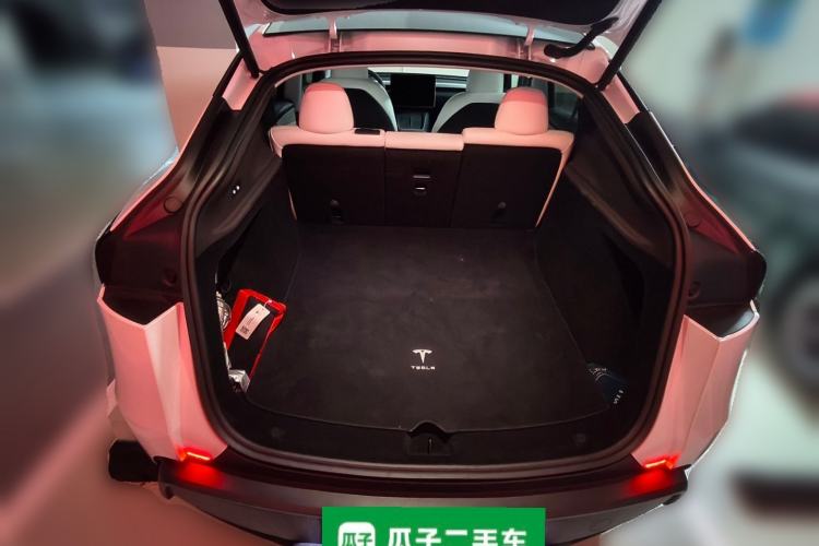 Used Tesla Model Y 2025 Updated Version Long-Range All-Wheel Drive Trunk