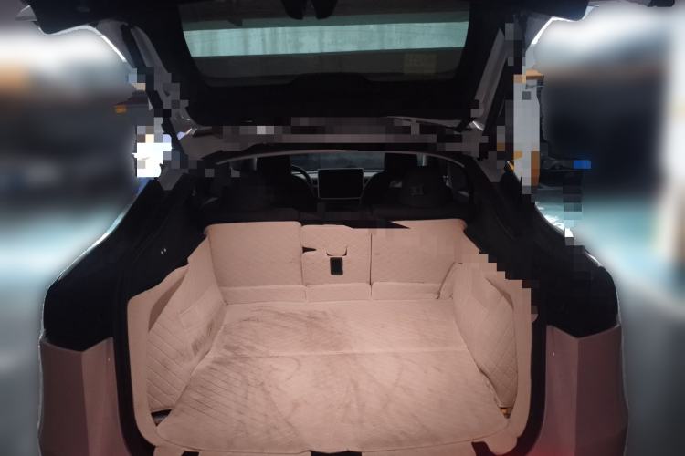 Used Tesla Model Y 2025 Updated Version Long-Range All-Wheel Drive Trunk
