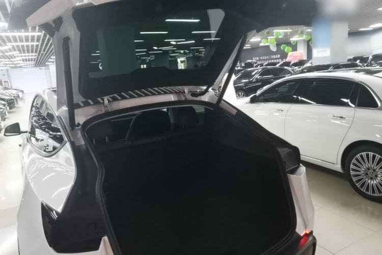 Used Tesla Model Y 2025 Rear-Wheel Drive First Edition Trunk