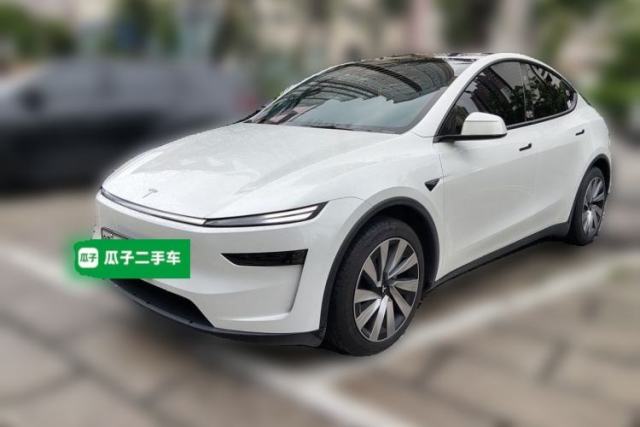 Used Tesla Model Y 2025 Rear-Wheel-Drive Version
