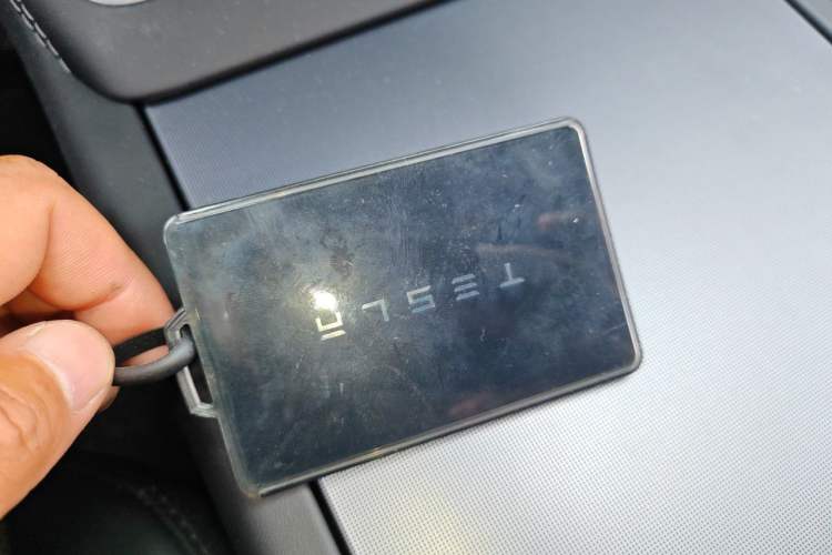 Used Tesla Model Y 2025 Rear-Wheel-Drive Version Vehicle Key