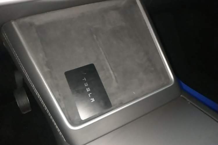 Used Tesla Model Y 2025 Rear-Wheel-Drive Version Vehicle Key