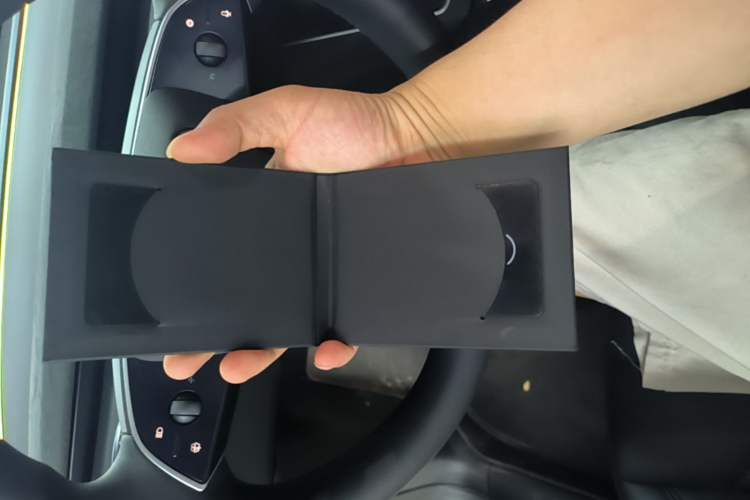 Used Tesla Model Y 2025 Long-Range All-Wheel Drive First Edition Vehicle Key