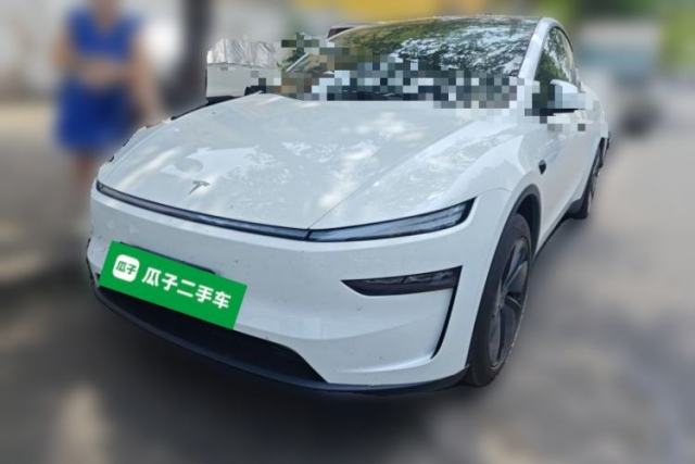 Used Tesla Model Y 2025 Rear-Wheel-Drive Version