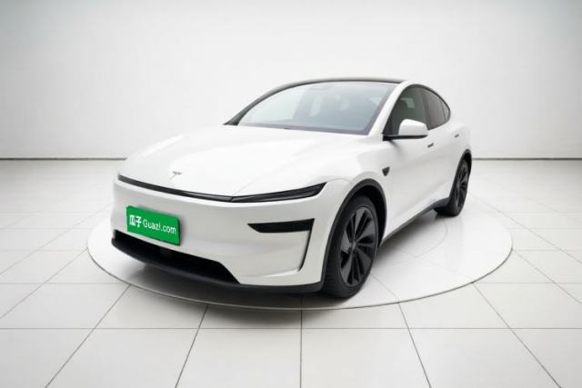 Used Tesla Model Y 2025 Rear-Wheel Drive First Edition