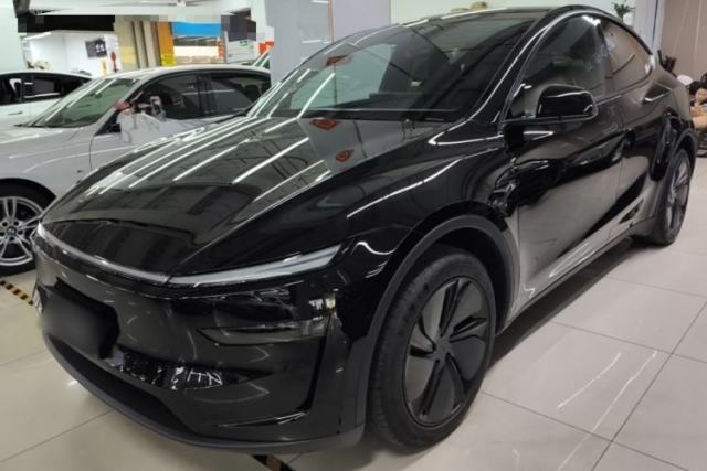 Used Tesla Model Y 2026 Rear-Drive Model