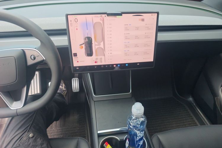 Used Tesla Model Y 2026 Rear-Drive Model Audio And AC Panel