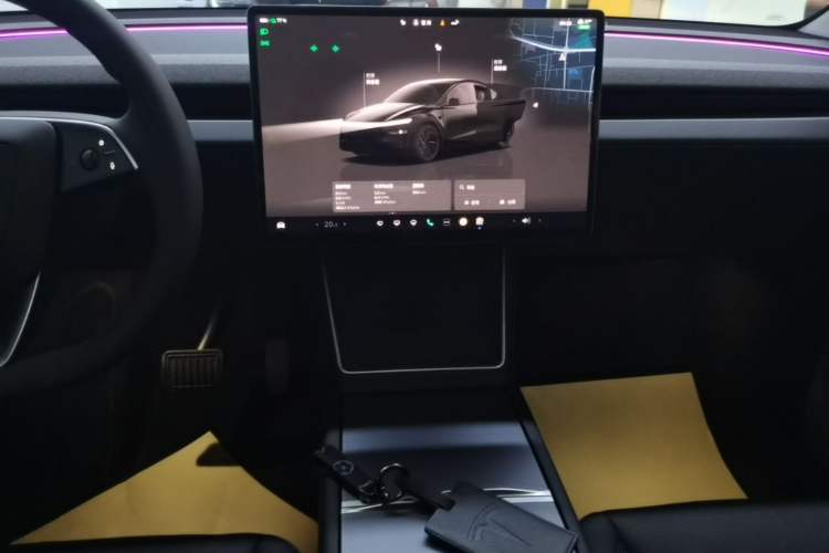 Used Tesla Model Y 2026 Model Long-Range Rear-Wheel-Drive Version Audio And AC Panel