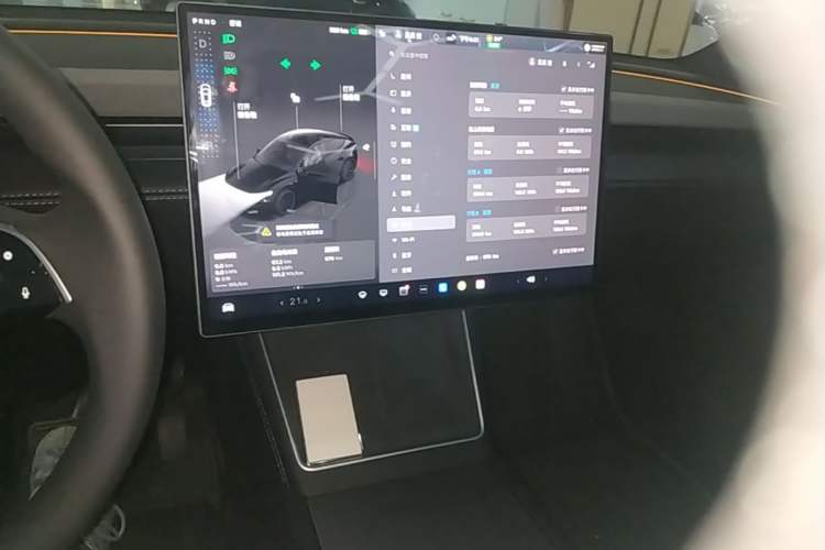 Used Tesla Model Y 2026 Rear-Drive Model Audio And AC Panel