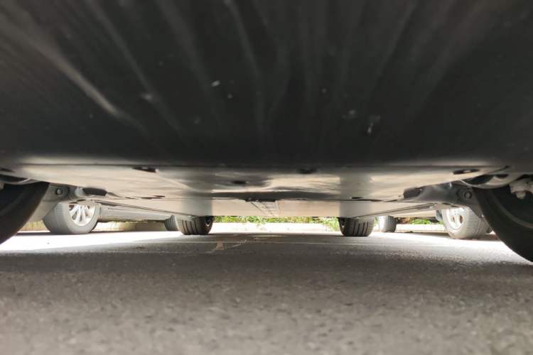 Used Tesla Model Y 2026 Facelifted Long-Range Rear-Drive Model Chassis Front