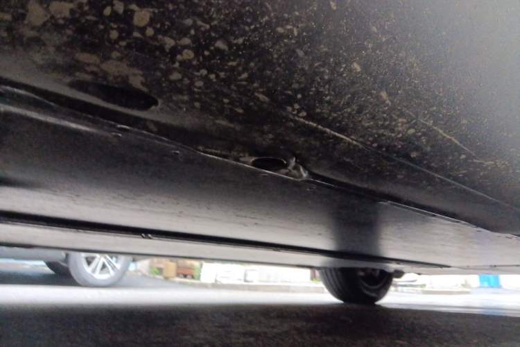 Used Tesla Model Y 2026 Model Long-Range Rear-Wheel-Drive Version Chassis Rear Right