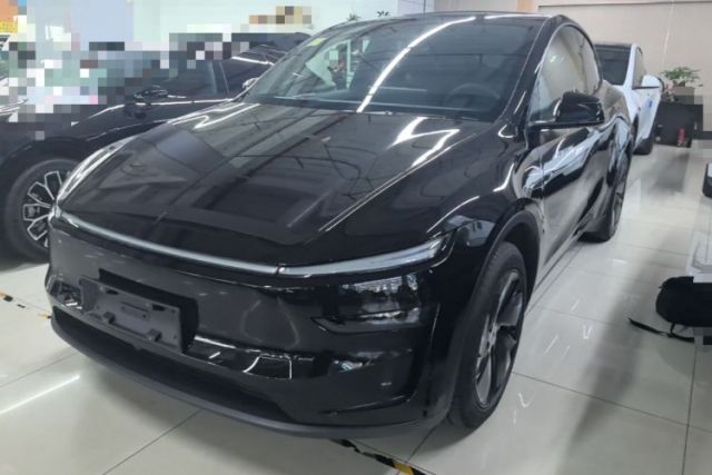 Used Tesla Model Y 2026 Rear-Drive Model