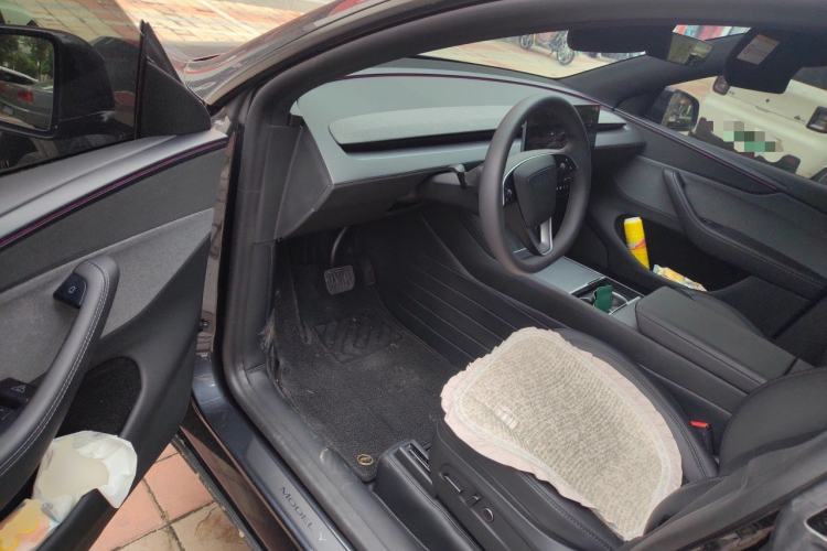 Used Tesla Model Y 2026 Rear-Drive Model Driver Seat