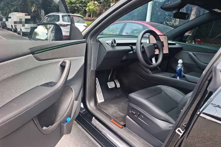 Used Tesla Model Y 2026 Rear-Drive Model Driver Seat
