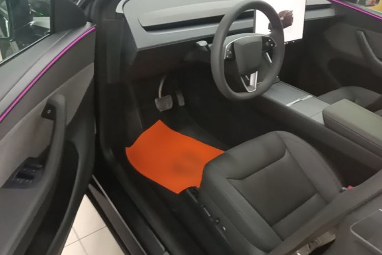 Used Tesla Model Y 2026 Rear-Drive Model Driver Seat