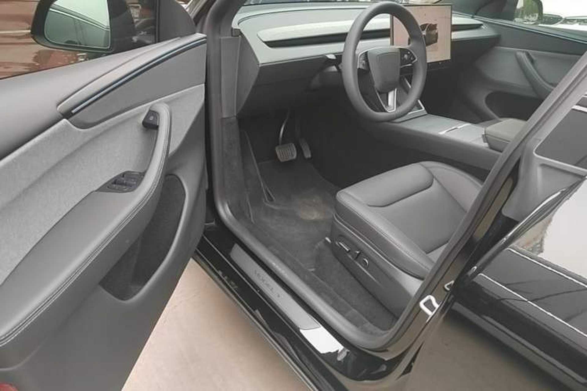 Used Tesla Model Y 2026 Rear-Drive Model Driver Seat
