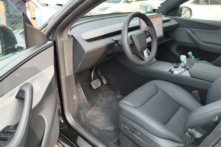 Used Tesla Model Y 2026 Rear-Drive Model Driver Seat