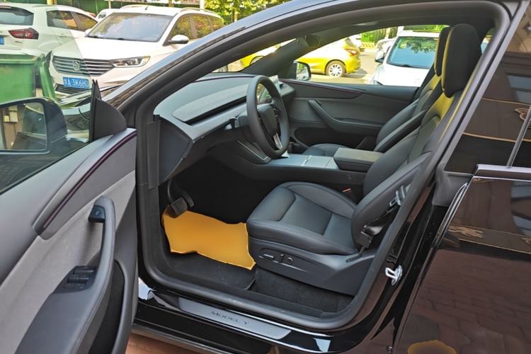Used Tesla Model Y 2026 Rear-Drive Model Driver Seat