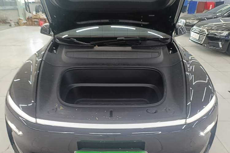 Used Tesla Model Y 2026 Model Long-Range Rear-Wheel-Drive Version Engine Bay