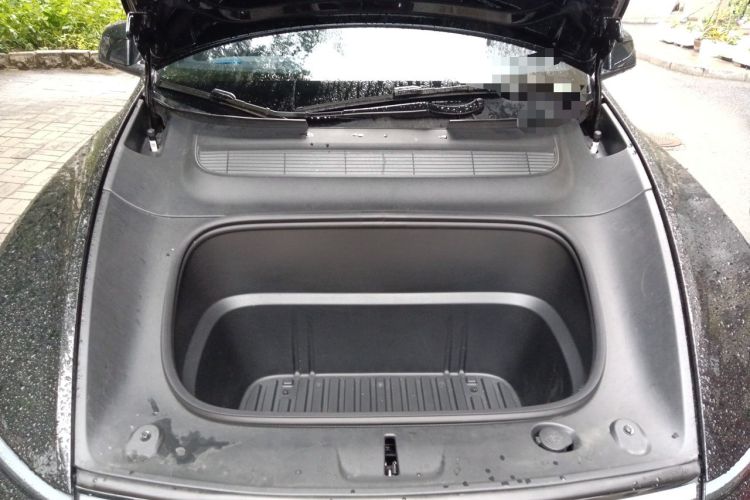 Used Tesla Model Y 2026 Model Long-Range Rear-Wheel-Drive Version Engine Bay