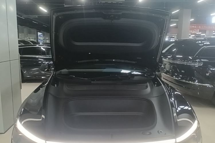 Used Tesla Model Y 2026 Rear-Drive Model Engine Bay