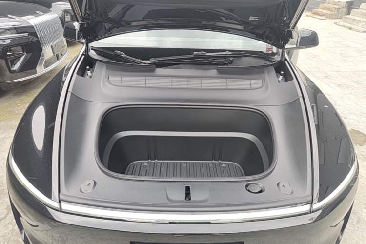 Used Tesla Model Y 2026 Long-Range All-Wheel-Drive Model Engine Bay