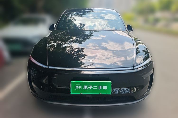 Used Tesla Model Y 2026 Rear-Drive Model Front