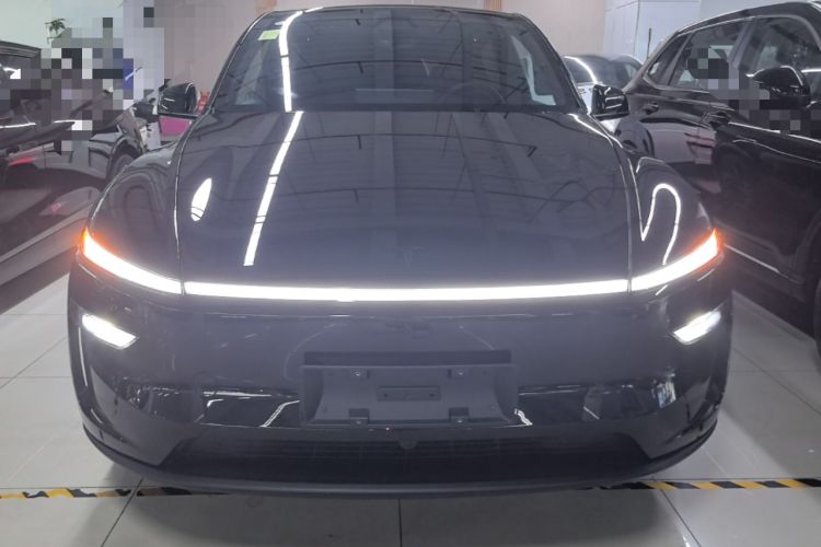 Used Tesla Model Y 2026 Rear-Drive Model Front