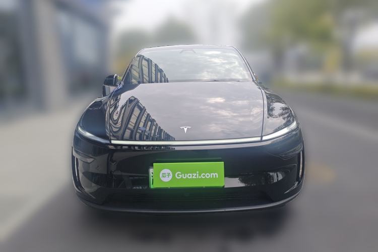 Used Tesla Model Y 2026 Rear-Drive Model