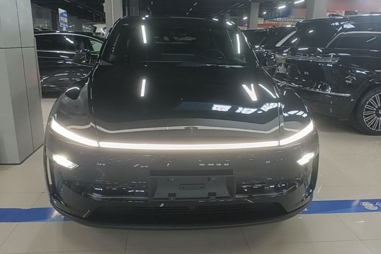 Used Tesla Model Y 2026 Rear-Drive Model Front