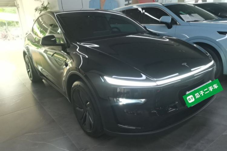 Used Tesla Model Y 2026 Model Long-Range Rear-Wheel-Drive Version Front Right 45 Deg