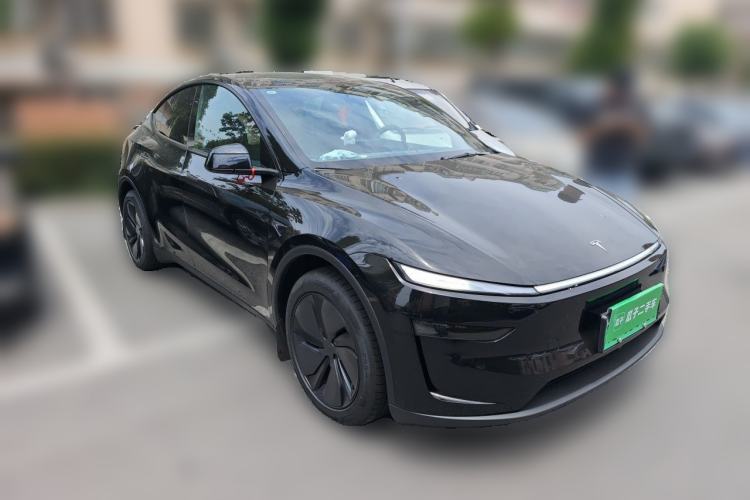 Used Tesla Model Y 2026 Facelifted Long-Range Rear-Drive Model Front Right 45 Deg