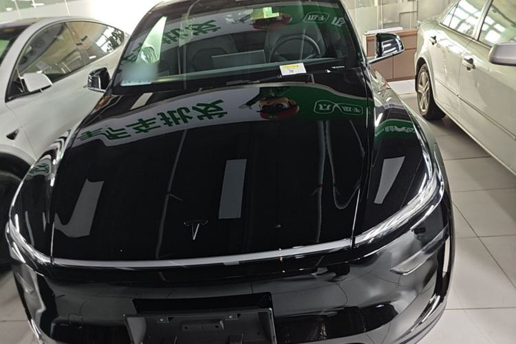 Used Tesla Model Y 2026 Rear-Drive Model Front