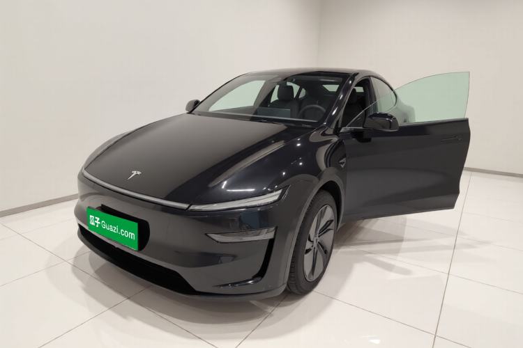 Tesla Model Y 2026 Rear-Drive Model