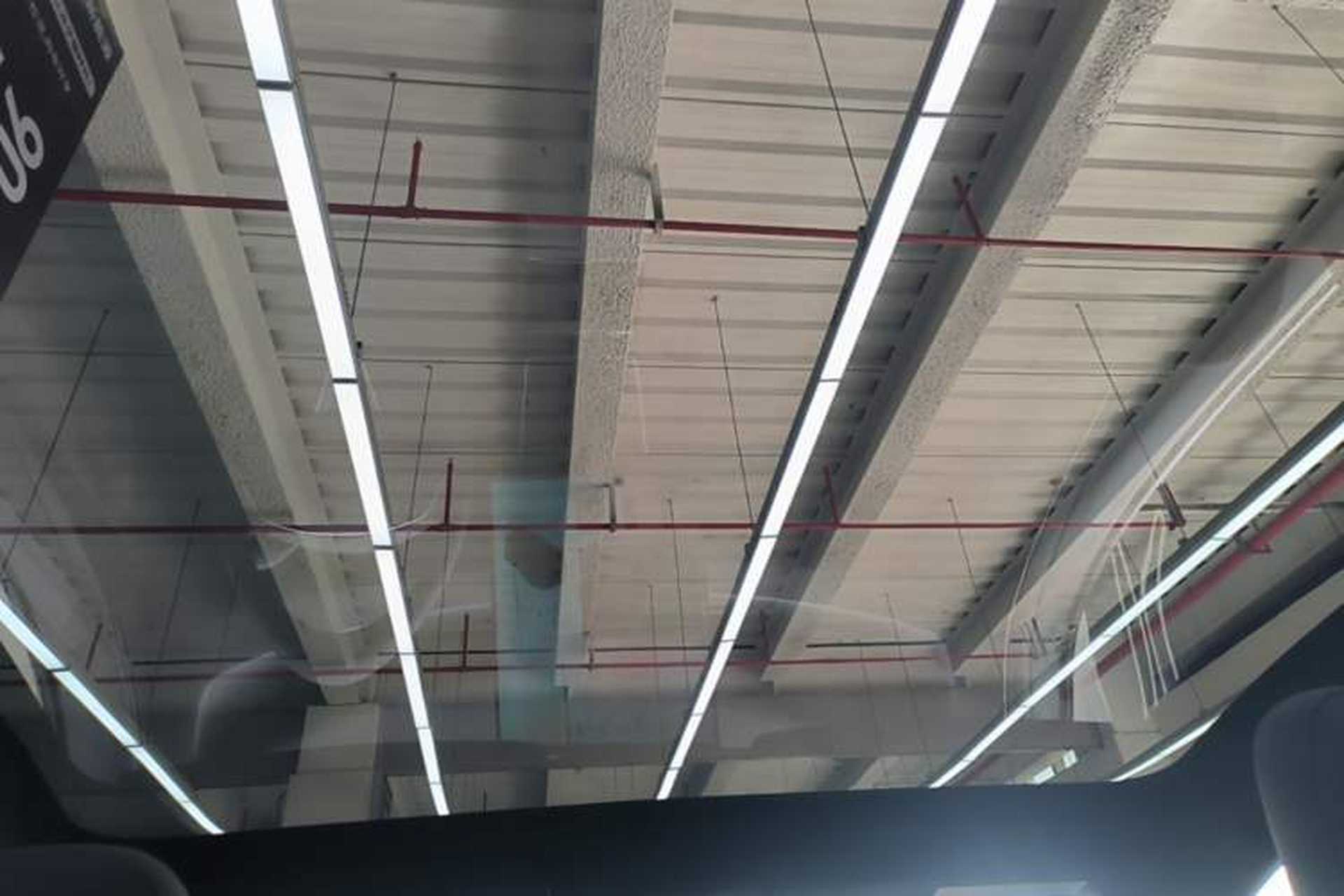 Used Tesla Model Y 2026 Rear-Drive Model Headliner