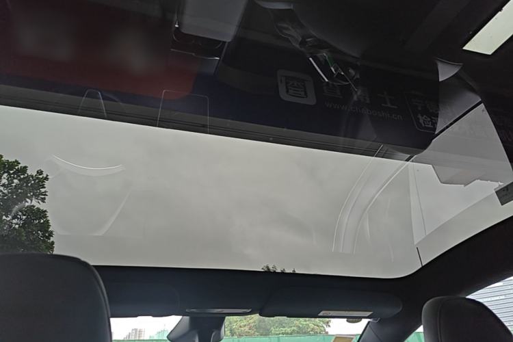 Used Tesla Model Y 2026 Rear-Drive Model Headliner