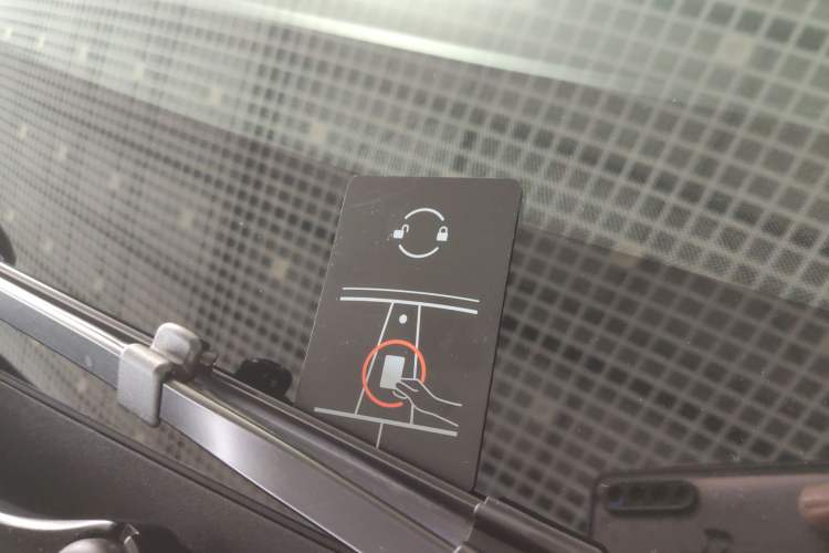 Used Tesla Model Y 2026 Rear-Drive Model Interior 1