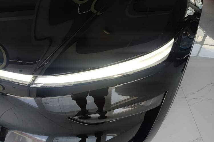 Used Tesla Model Y 2026 Rear-Drive Model Left Front Headlight