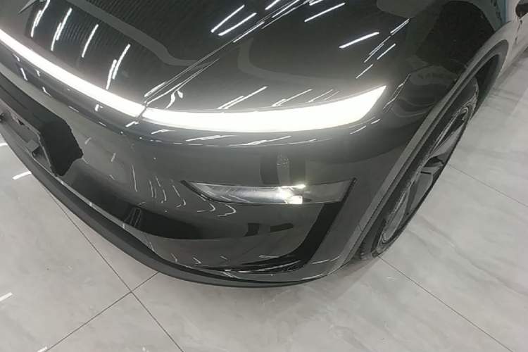 Used Tesla Model Y 2026 Long-Range All-Wheel-Drive Model Left Front Headlight