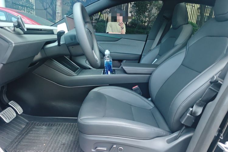 Used Tesla Model Y 2026 Rear-Drive Model Left Front Seat
