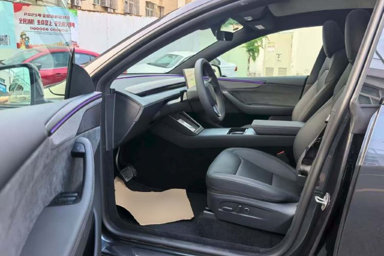 Used Tesla Model Y 2026 Rear-Drive Model Left Front Seat