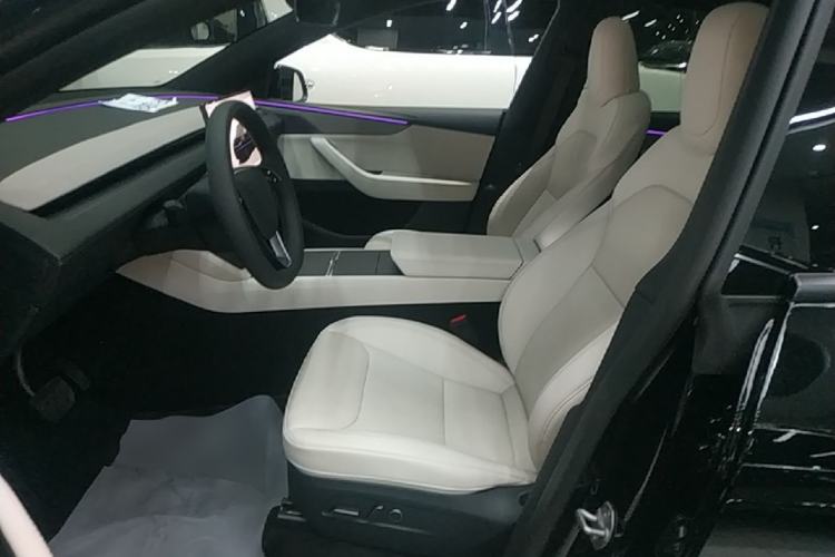 Used Tesla Model Y 2026 Long-Range All-Wheel-Drive Model Left Front Seat