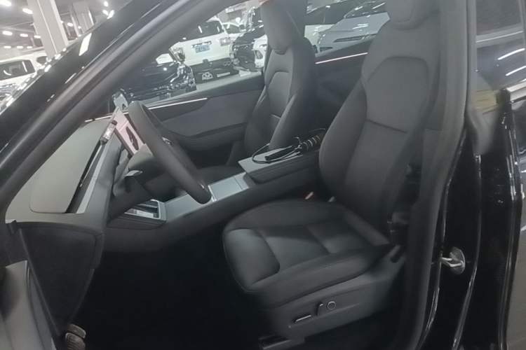 Used Tesla Model Y 2026 Rear-Drive Model Left Front Seat