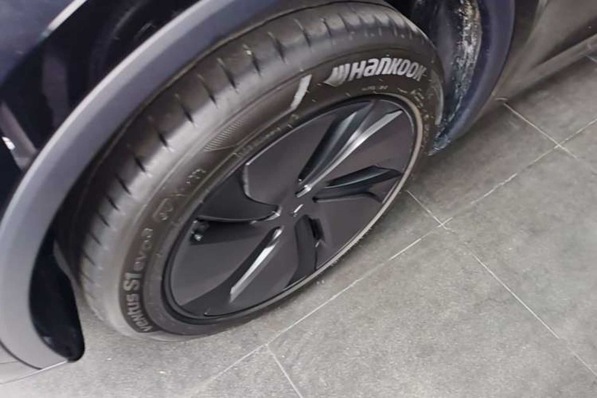 Used Tesla Model Y 2026 Facelifted Long-Range Rear-Drive Model Left Front Wheel Hub