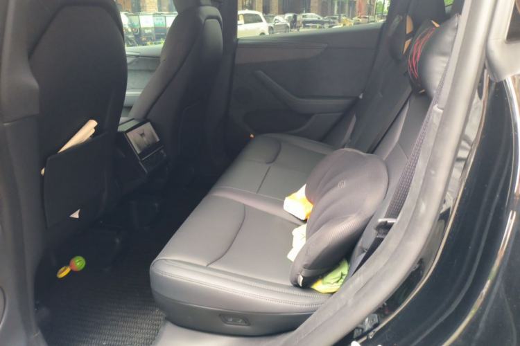 Used Tesla Model Y 2026 Long-Range All-Wheel-Drive Model Left Rear Seat