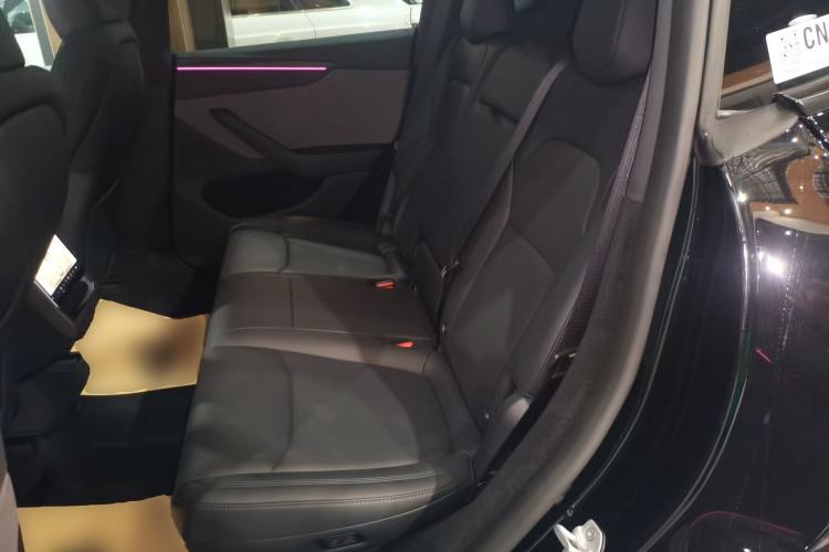 Used Tesla Model Y 2026 Rear-Drive Model Left Rear Seat