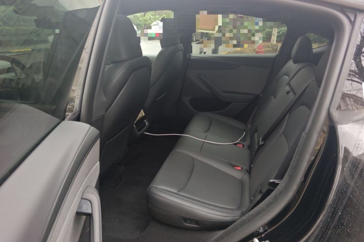 Used Tesla Model Y 2026 Rear-Drive Model Left Rear Seat