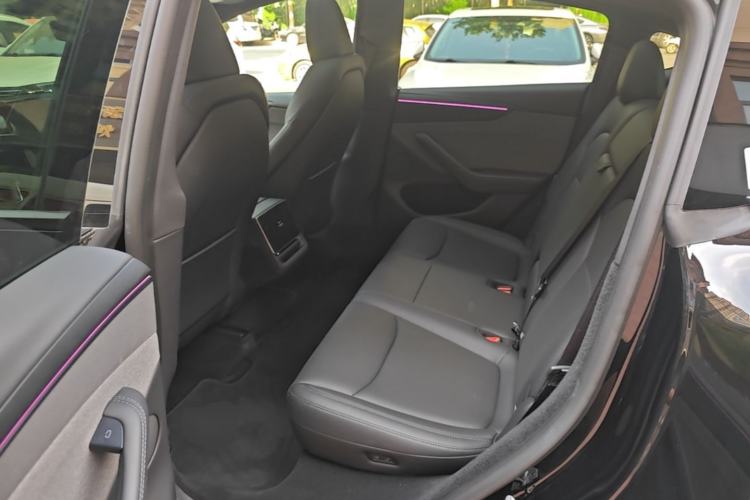 Used Tesla Model Y 2026 Rear-Drive Model Left Rear Seat